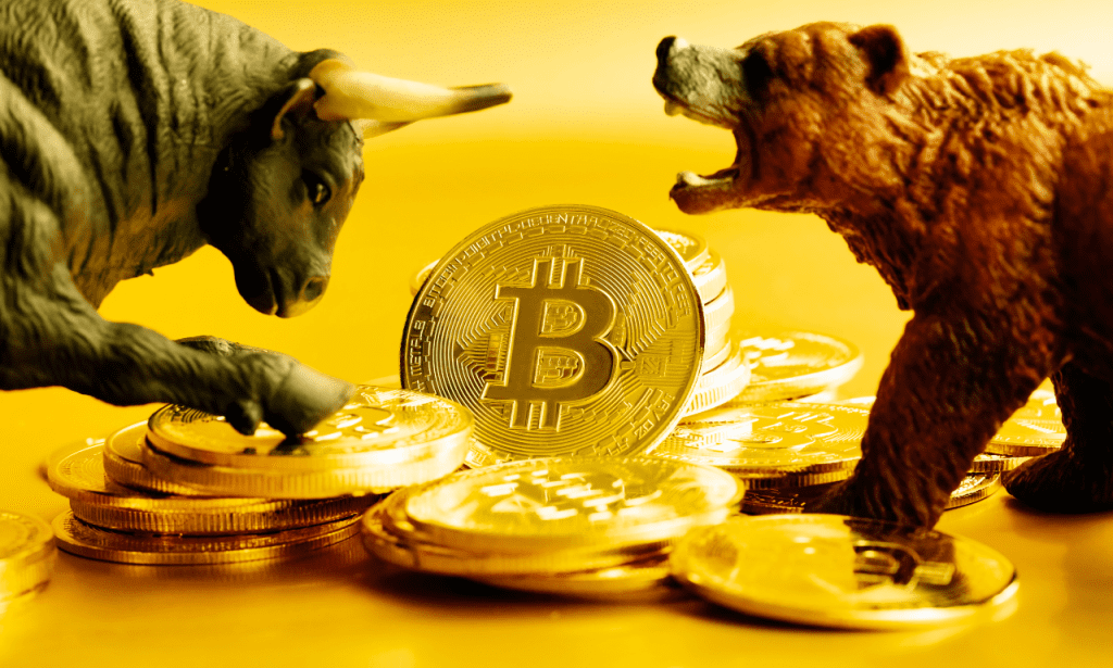 Gold vs Bitcoin: Which one is the better investment?